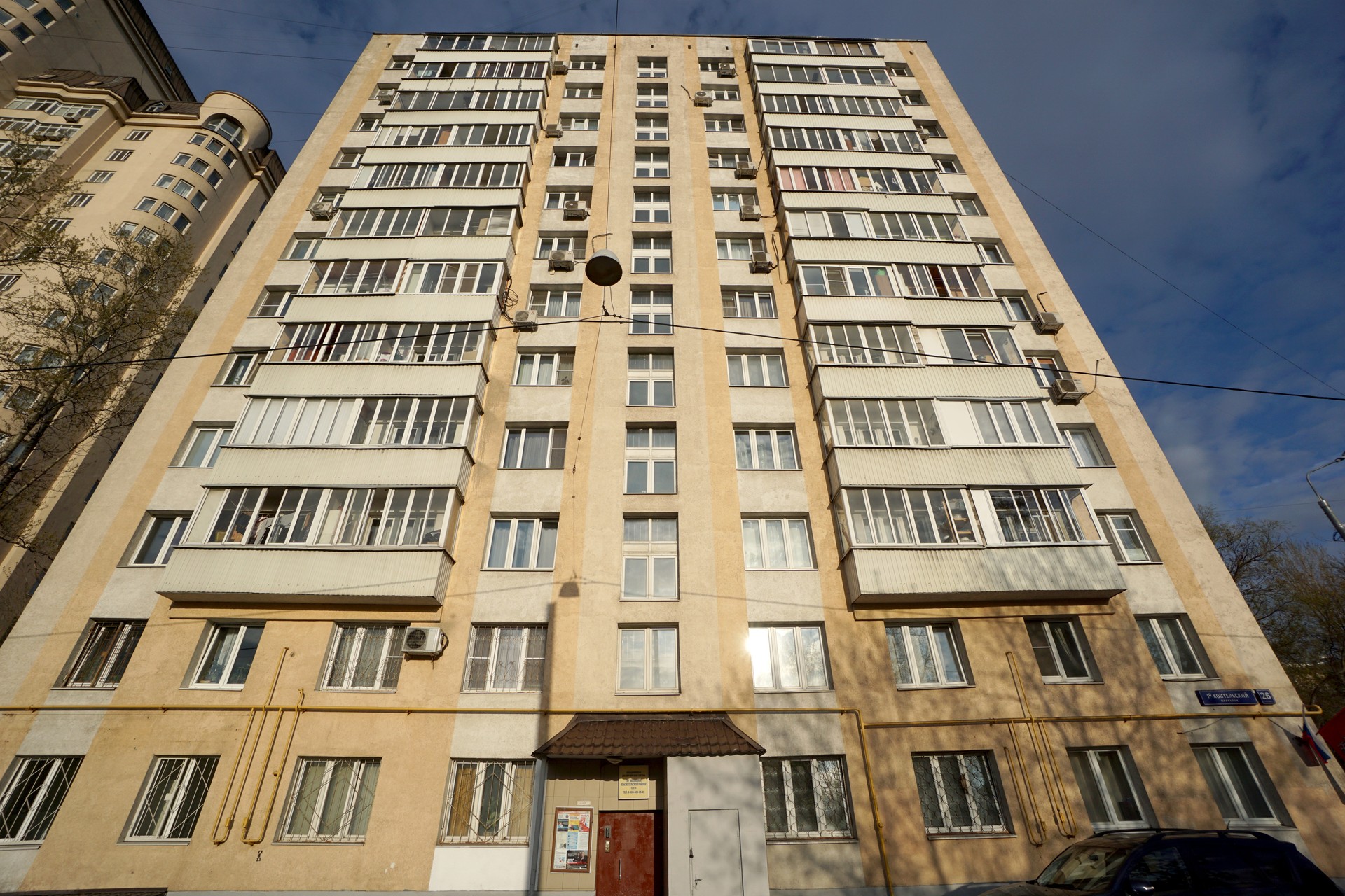 г. Москва, пер. Коптельский 1-й, д. 26, стр. 1-фасад здания