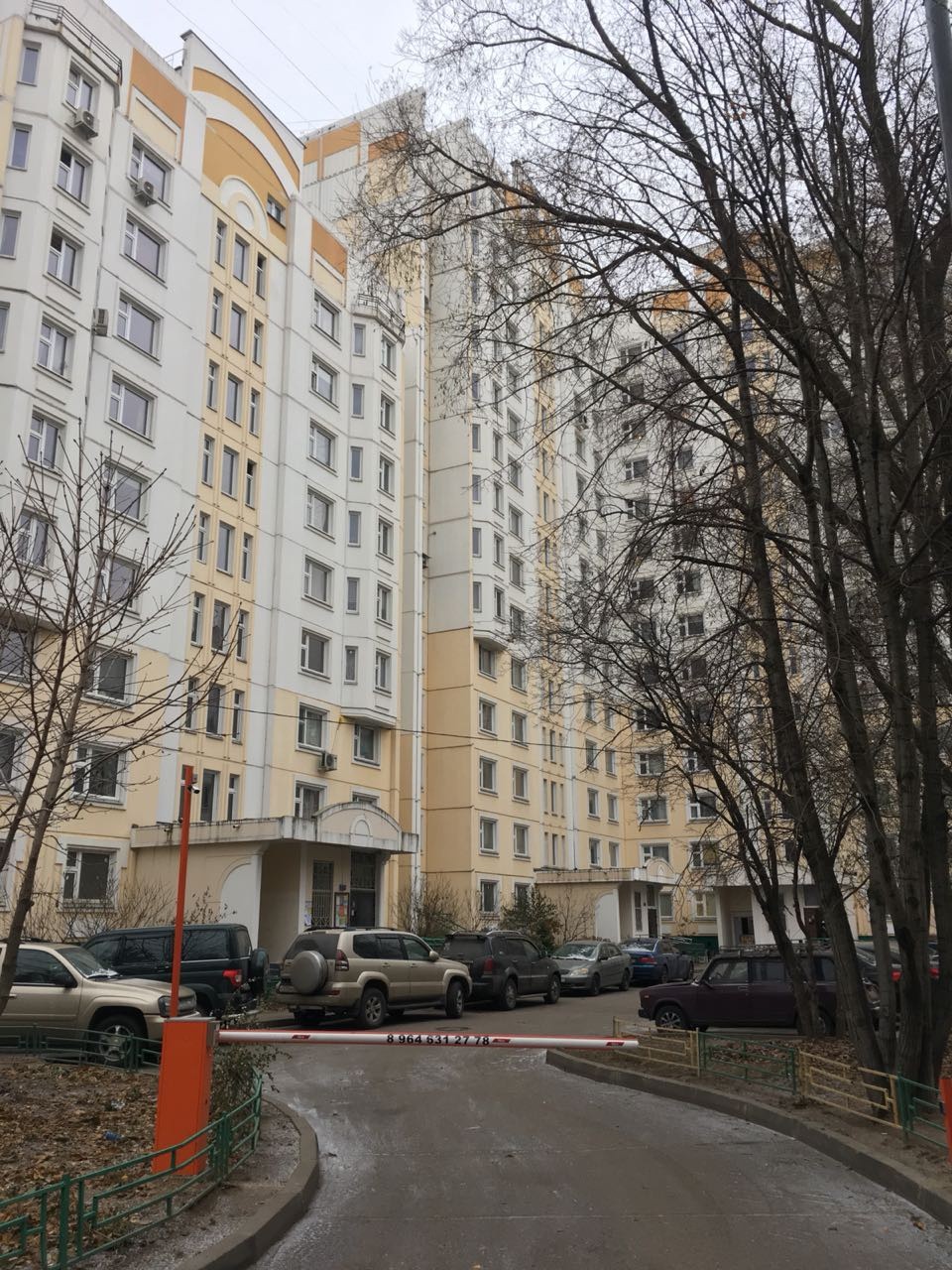 г. Москва, ш. Коровинское, д. 1, к. 2-фасад здания
