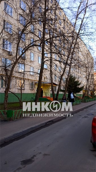 г. Москва, ул. Косинская, д. 18, к. 3-придомовая территория