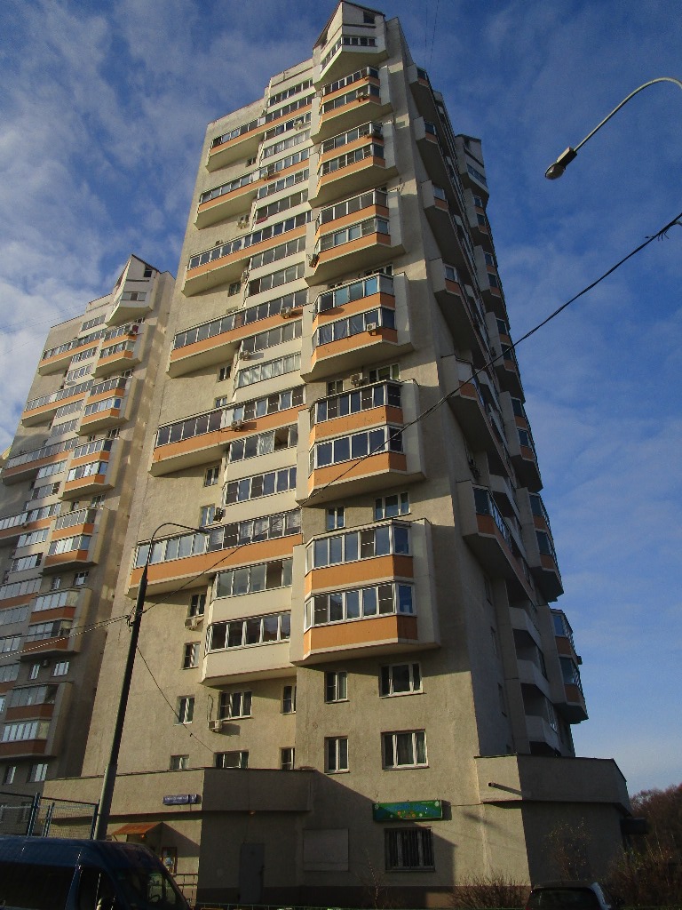 г. Москва, ул. Краснобогатырская, д. 9-фасад здания