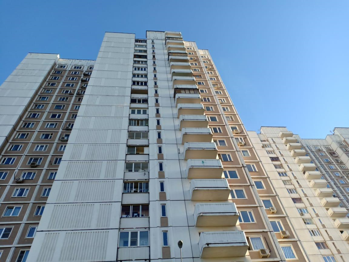 г. Москва, ул. Крылатские Холмы, д. 30, к. 8-фасад здания