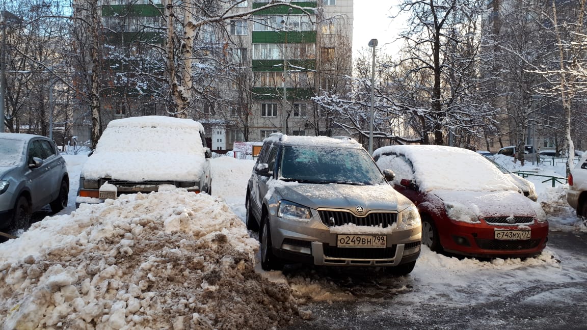 г. Москва, ул. Куусинена, д. 4А, к. 5-придомовая территория