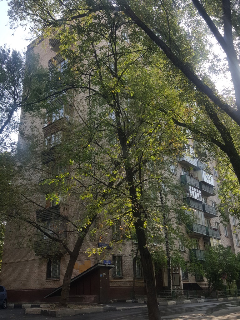 г. Москва, пр-кт. Ленинградский, д. 43, к. 2-фасад здания