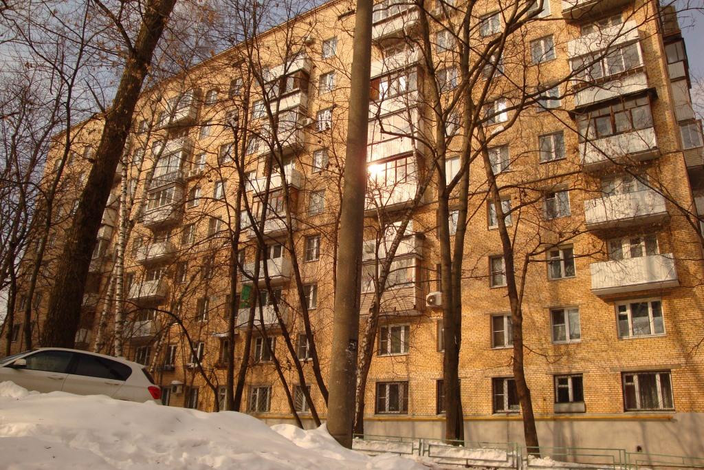 г. Москва, ш. Ленинградское, д. 102-фасад здания