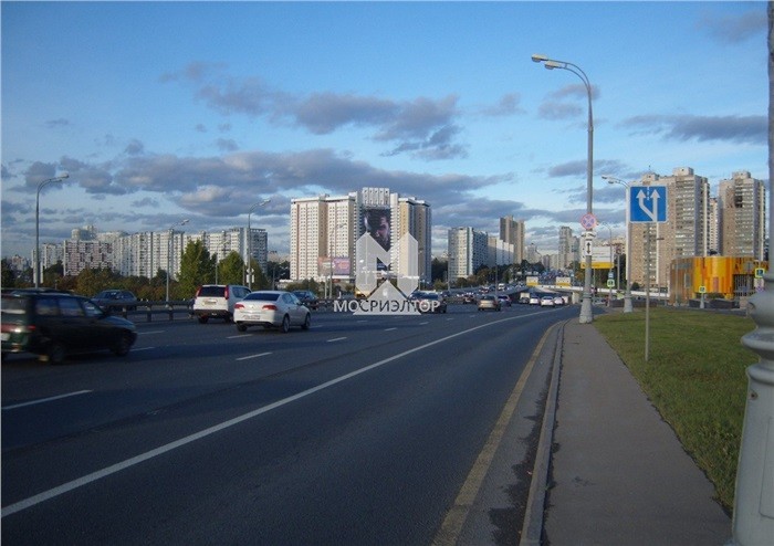 г. Москва, пр-кт. Ленинский, д. 156-придомовая территория