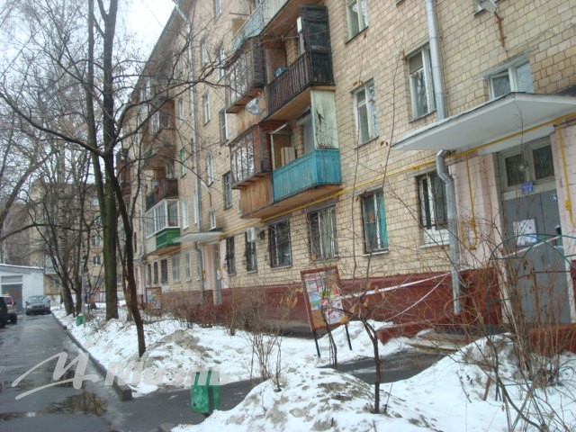 г. Москва, ул. Летчика Бабушкина, д. 33, к. 2-фасад здания