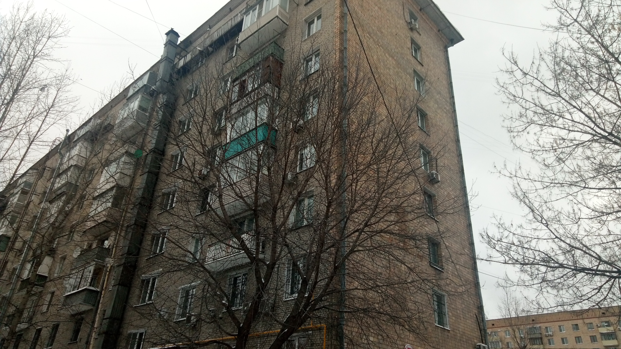 г. Москва, пр-кт. Ломоносовский, д. 7, к. 1-фасад здания