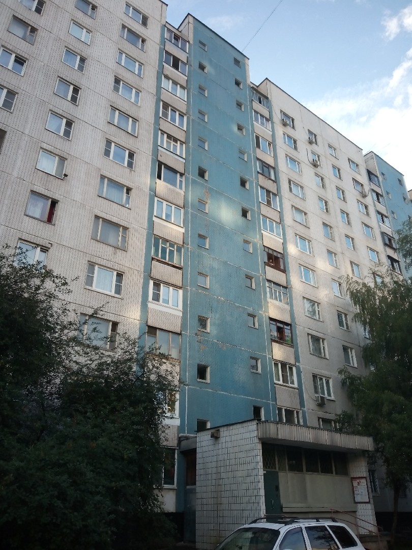 г. Москва, ул. Луганская, д. 3, к. 2-фасад здания