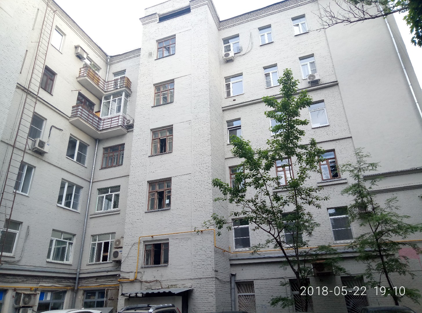 г. Москва, ул. Люсиновская, д. 68-фасад здания