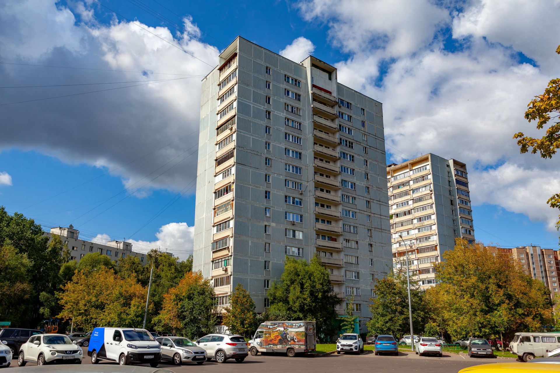 г. Москва, ул. Малыгина, д. 1, к. 2-фасад здания