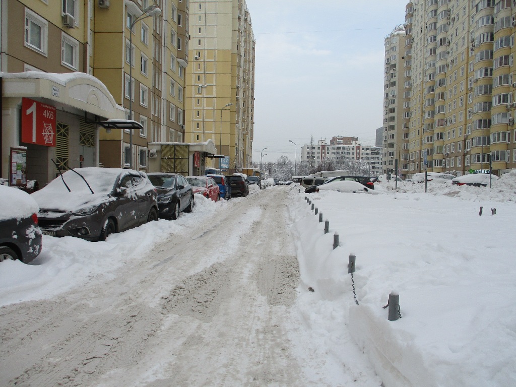 г. Москва, ул. Марфинская Б., д. 4, к. 6-придомовая территория