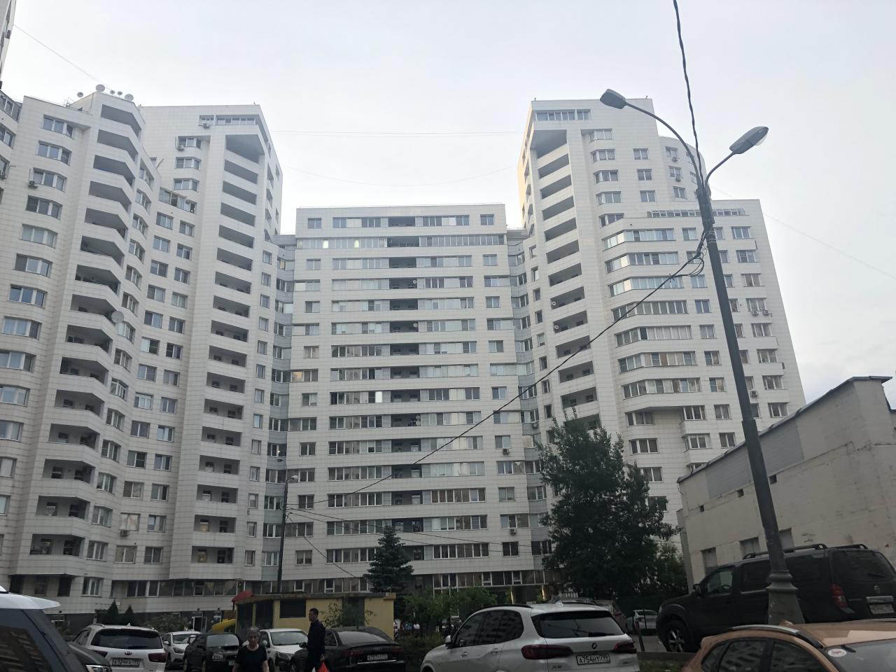 г. Москва, пр-кт. Маршала Жукова, д. 76, к. 2-фасад здания