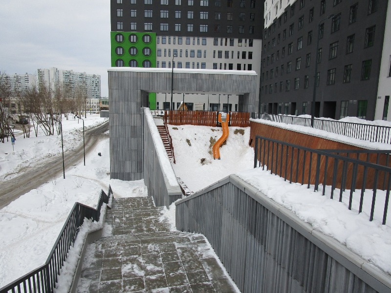 г. Москва, ул. Маршала Захарова, д. 3-придомовая территория