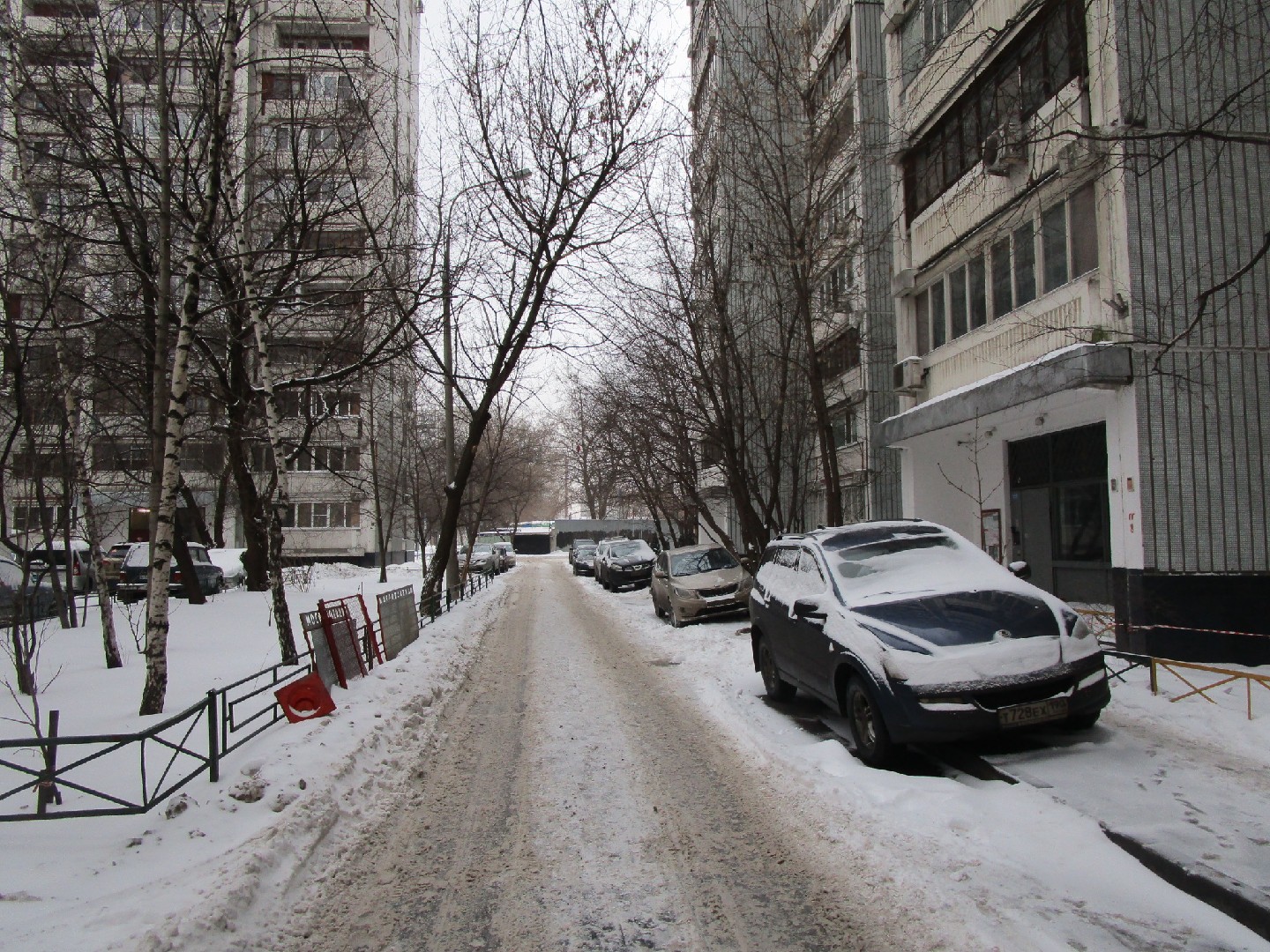 г. Москва, ул. Марьиной Рощи 2-я, д. 22-придомовая территория