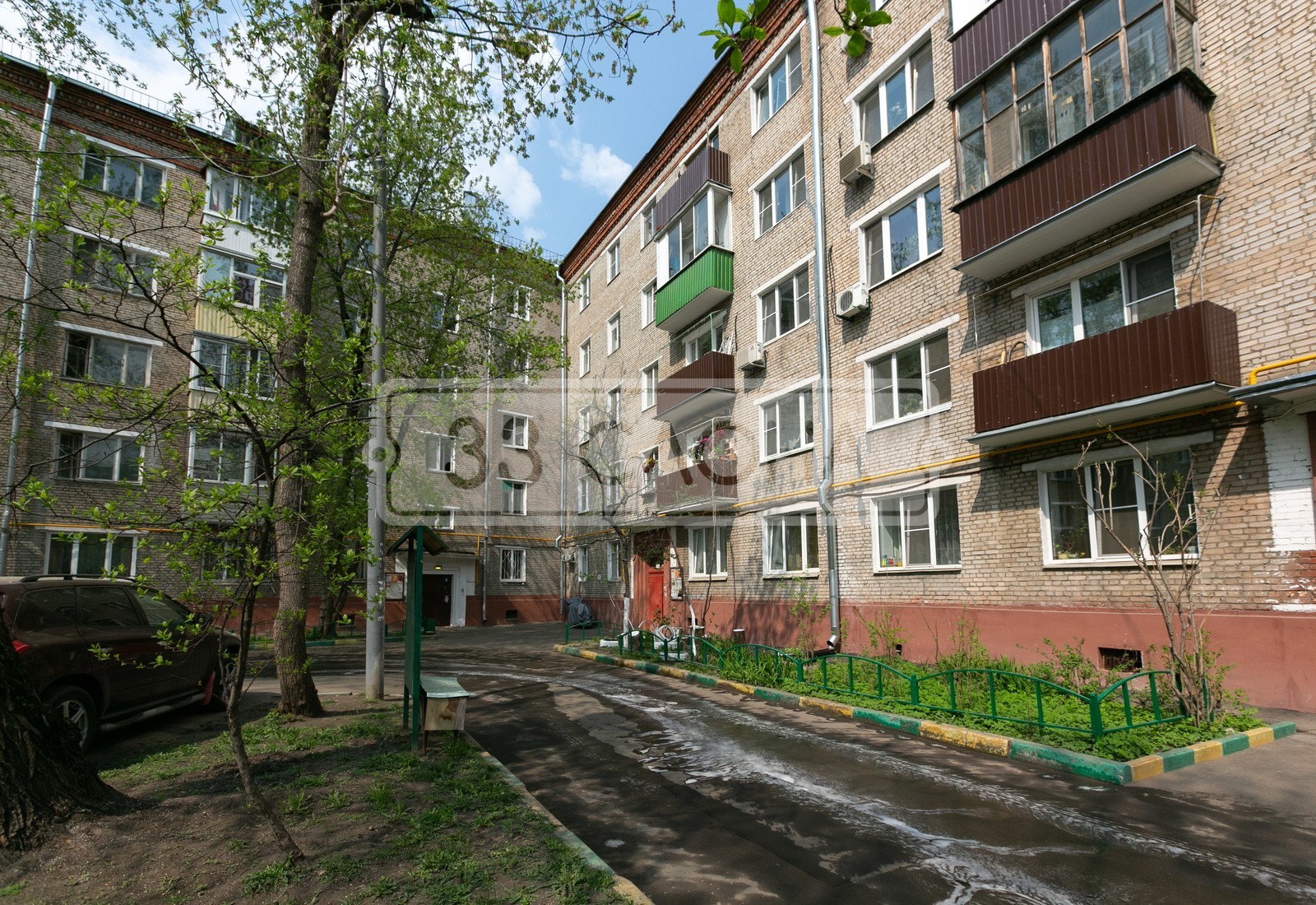 г. Москва, б-р. Матроса Железняка, д. 16-фасад здания