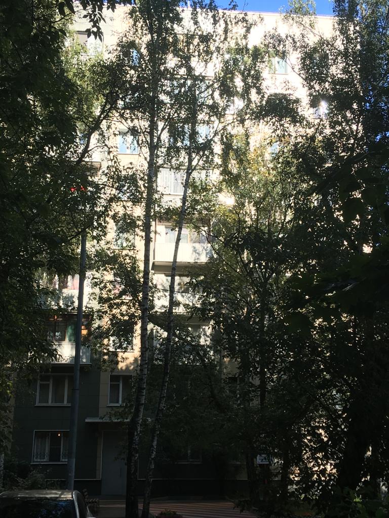 г. Москва, ул. Металлургов, д. 4-фасад здания
