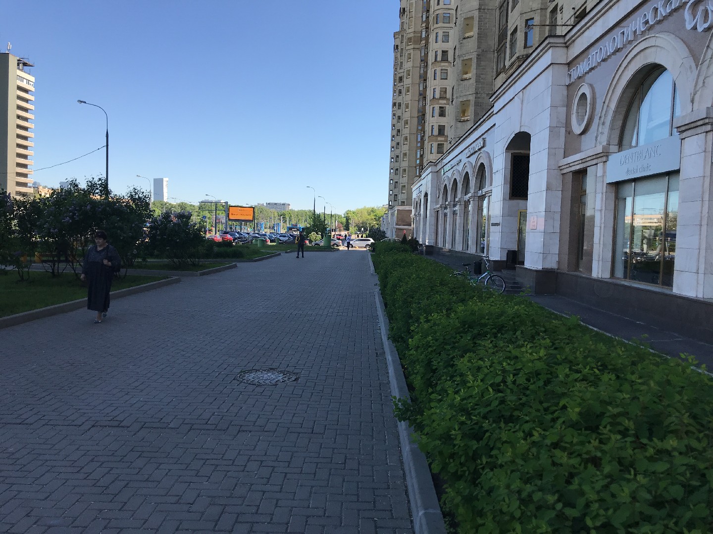 г. Москва, пр-кт. Мичуринский, д. 5-фасад здания