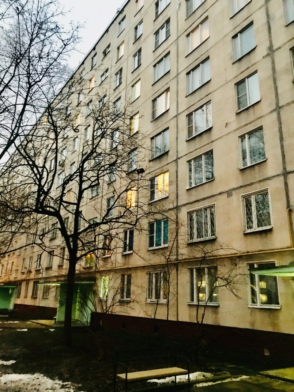 г. Москва, ул. Молдагуловой, д. 15, к. 2-фасад здания