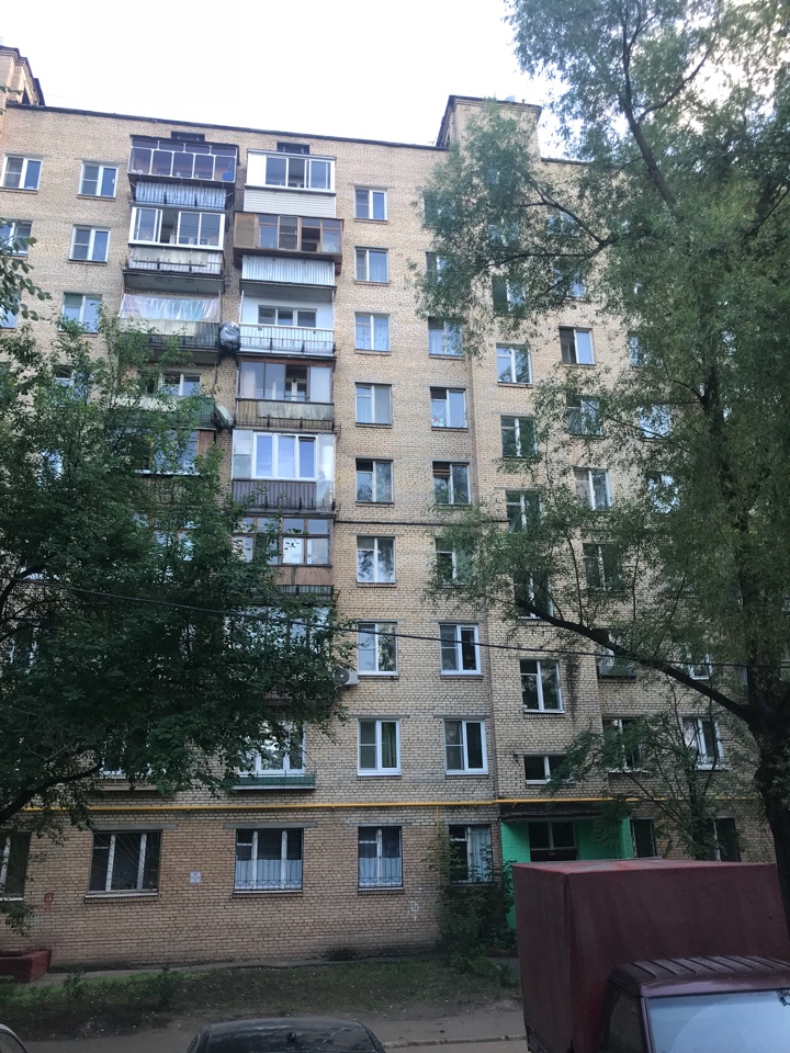 г. Москва, ул. Молостовых, д. 11, к. 2-фасад здания