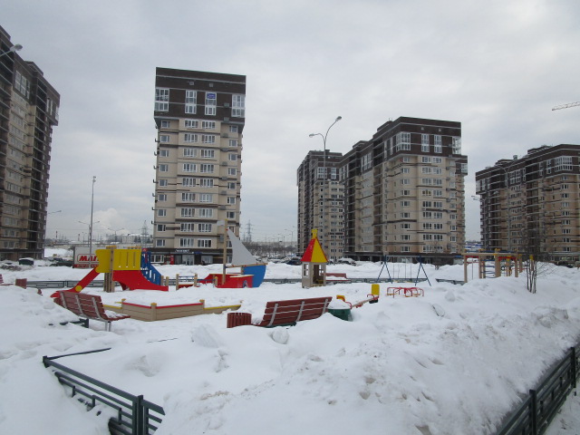 г. Москва, п. Московский, д. Говорово, ул. Татьянин Парк, д. 12, к. 2-придомовая территория