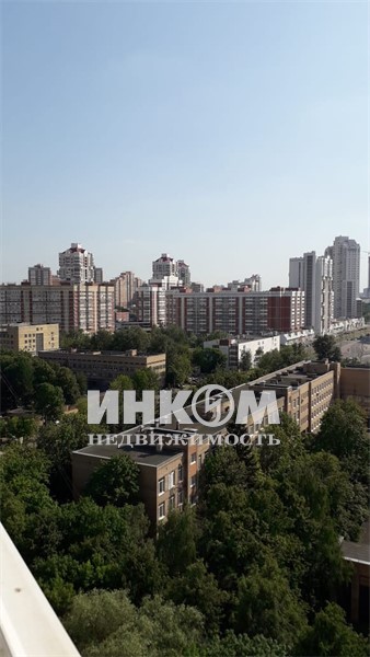 г. Москва, ул. Мосфильмовская, д. 78-придомовая территория