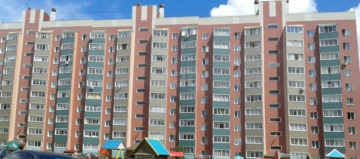 край. Алтайский, г. Барнаул, ул. Западная 5-я, д. 59-фасад здания