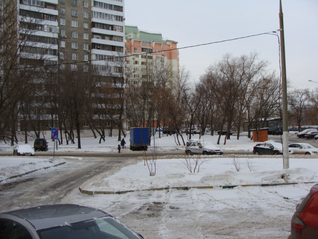 г. Москва, б-р. Нагатинский, д. 6-придомовая территория