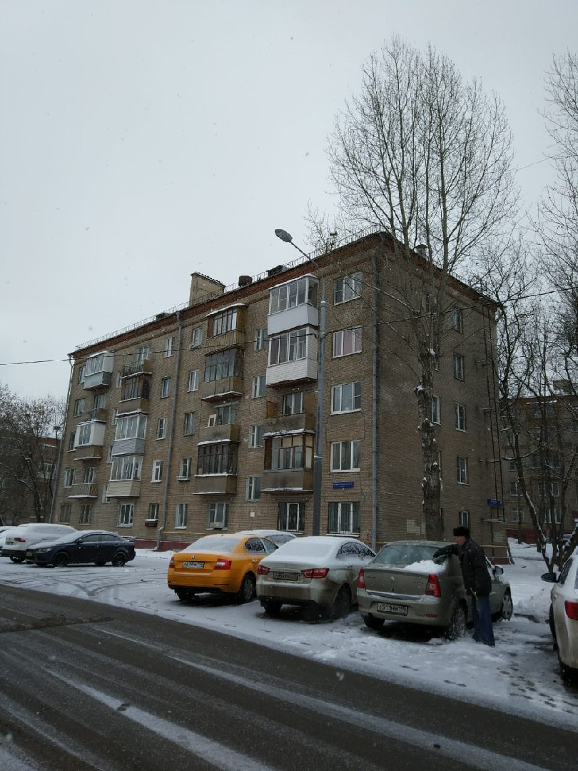 г. Москва, ул. Нагорная, д. 24, к. 10-фасад здания