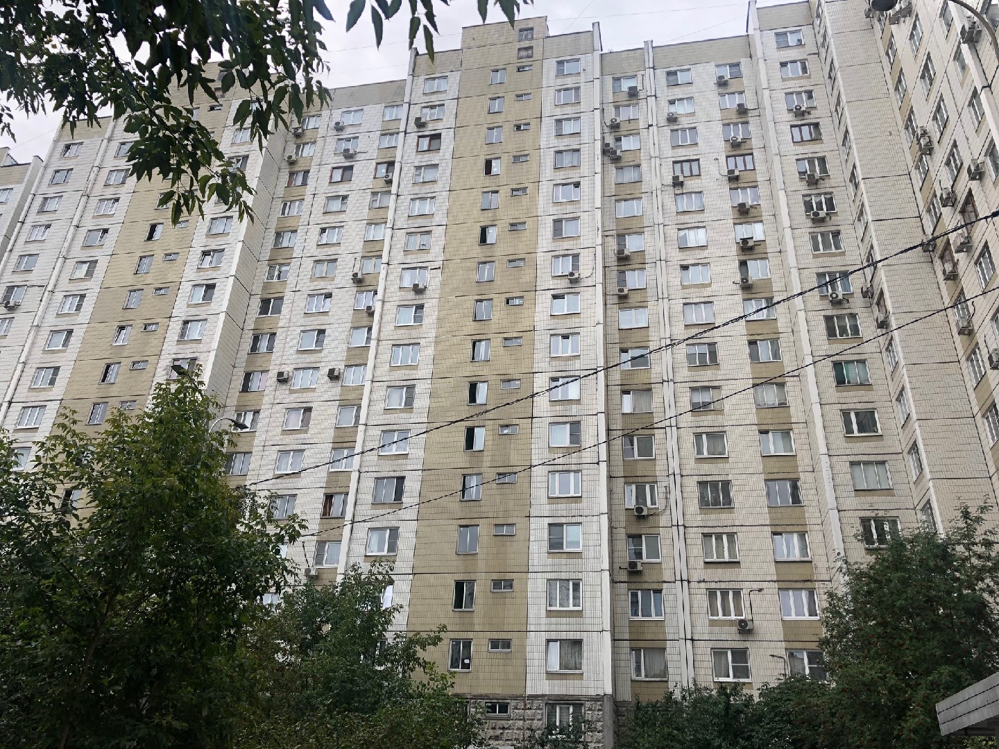 г. Москва, ул. Наметкина, д. 9-фасад здания