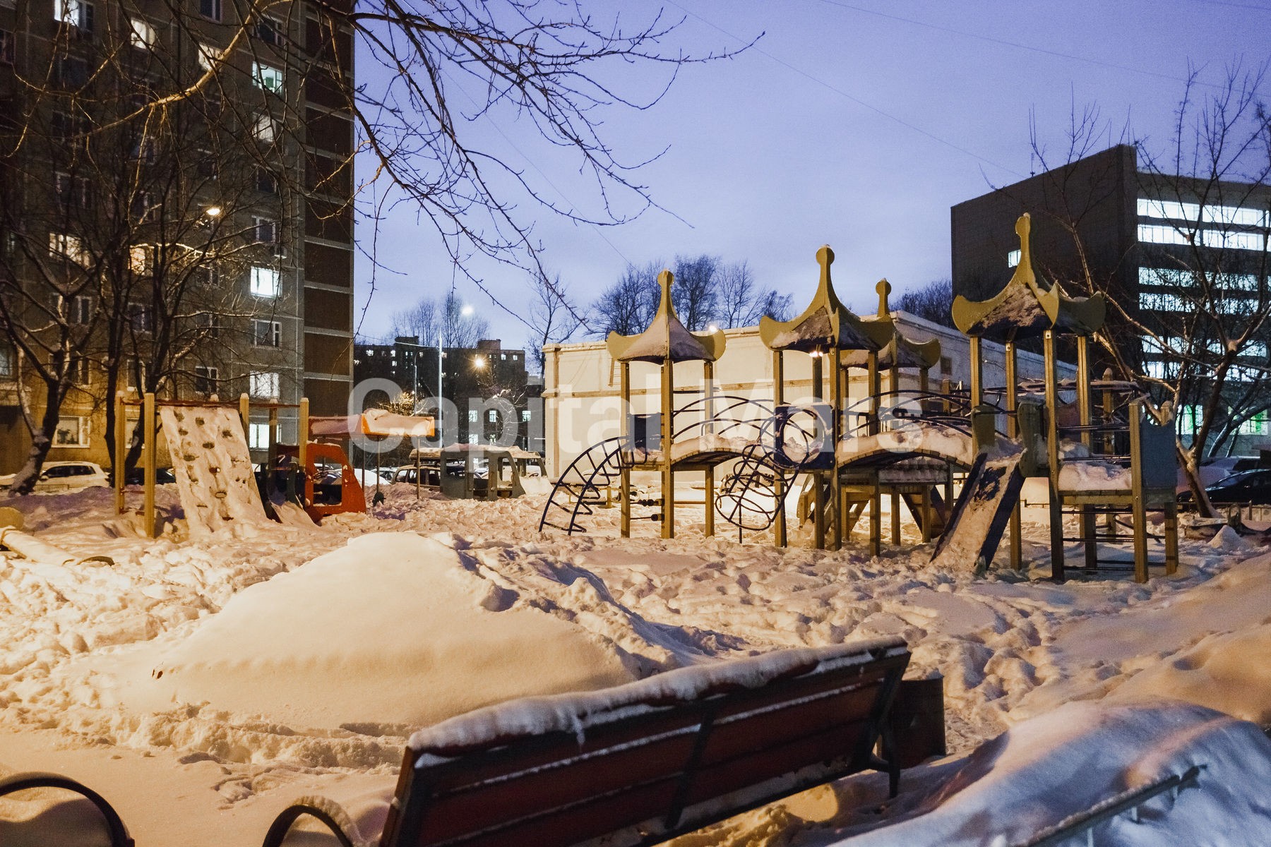 г. Москва, пр-кт. Нахимовский, д. 3-придомовая территория