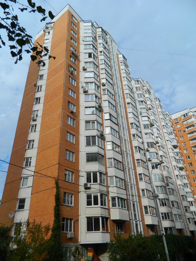 г. Москва, пр-кт. Нахимовский, д. 33/2-фасад здания