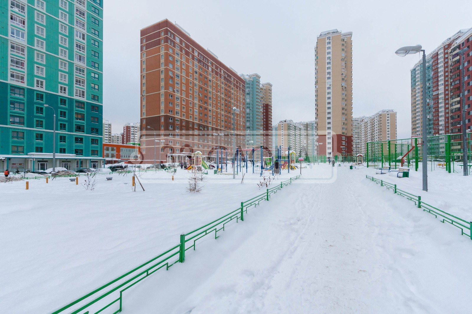 г. Москва, ул. Недорубова, д. 18, к. 3-придомовая территория