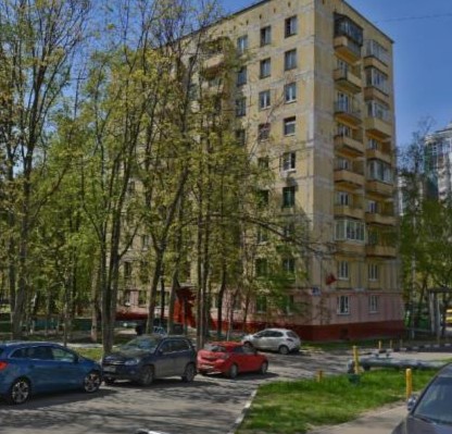 г. Москва, ул. Новаторов, д. 40, к. 15-вход снаружи