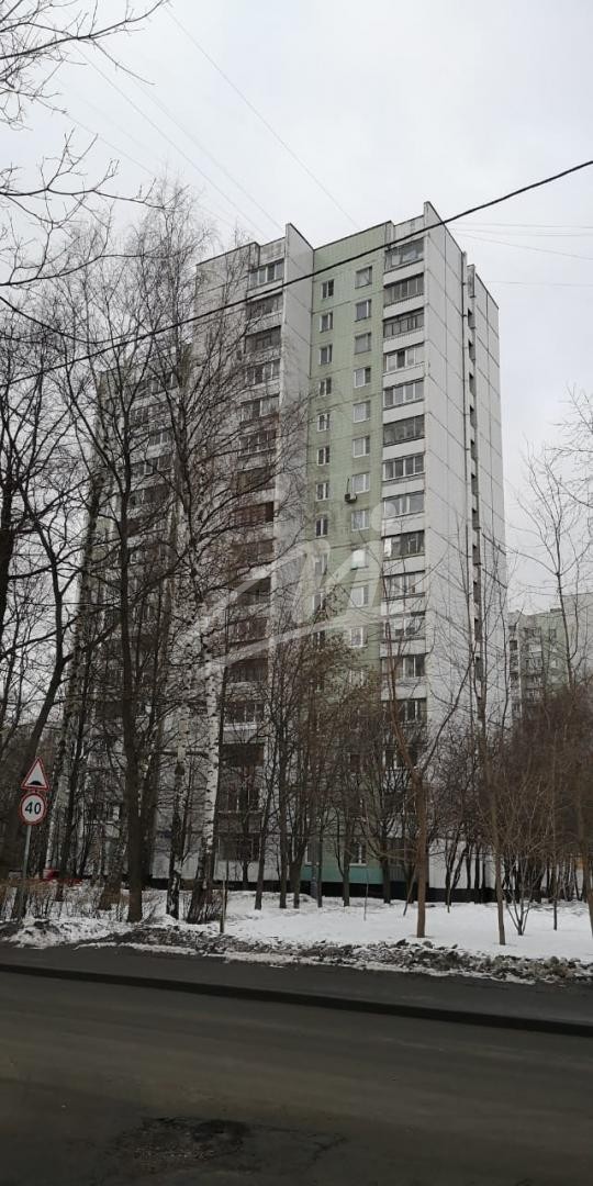 г. Москва, ул. Новгородская, д. 13-фасад здания