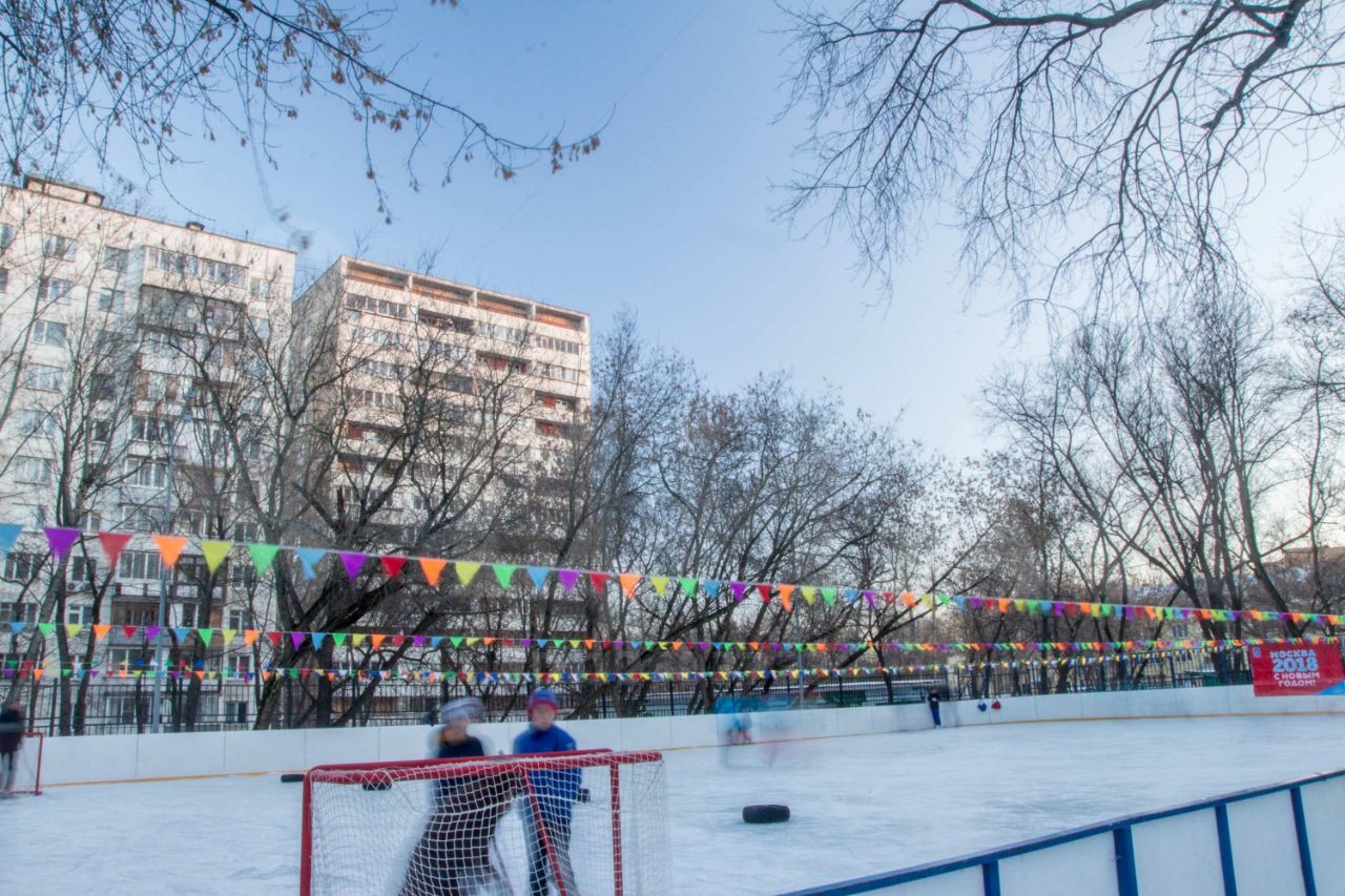 г. Москва, ул. Новоалексеевская, д. 4, к. 4-придомовая территория