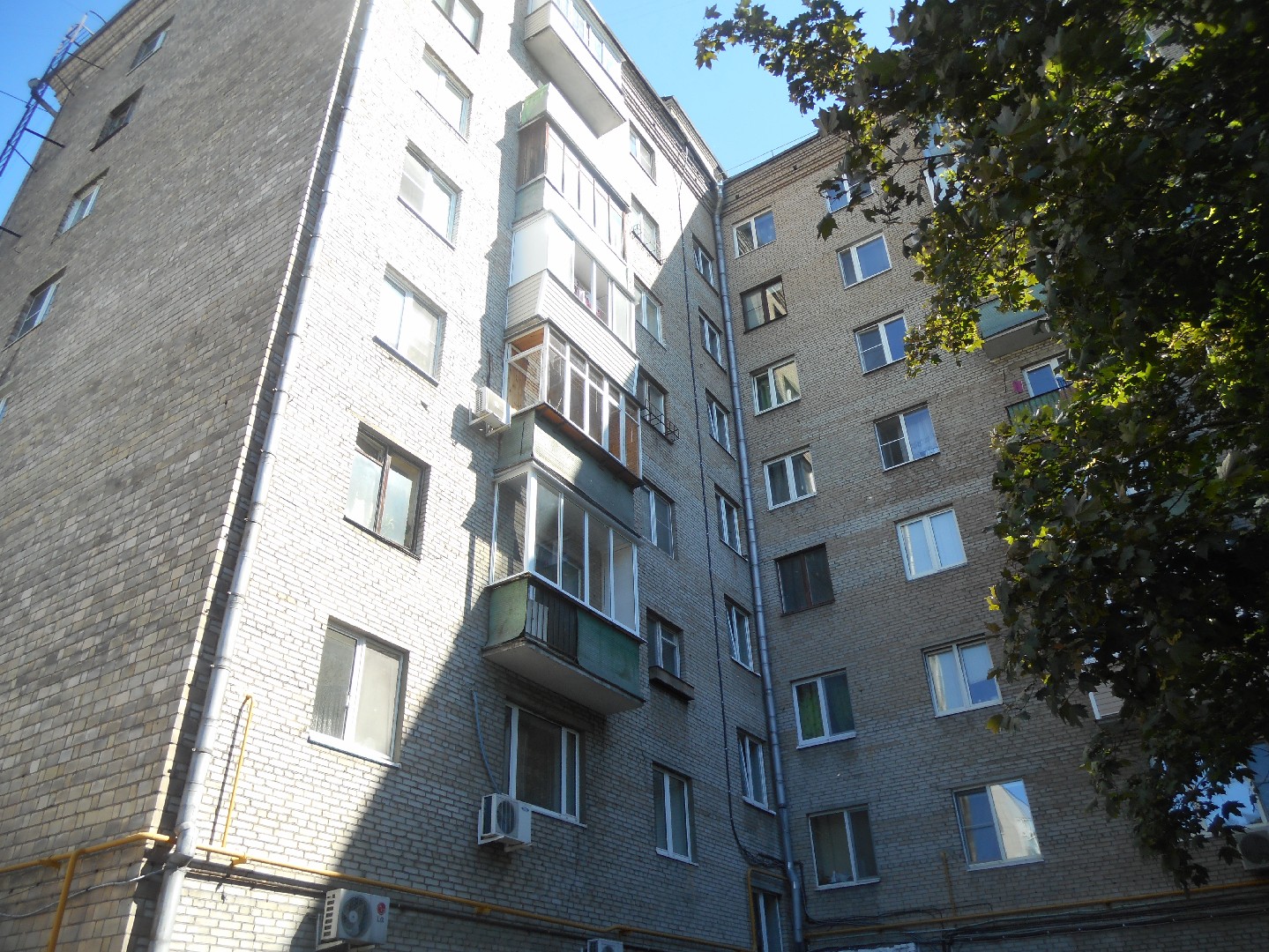 г. Москва, ул. Новогиреевская, д. 4, к. 1-фасад здания