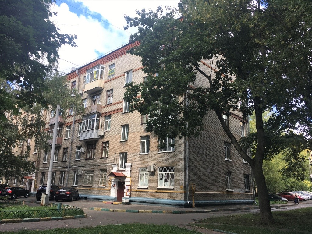 г. Москва, ул. Новогиреевская, д. 14, к. 2-фасад здания