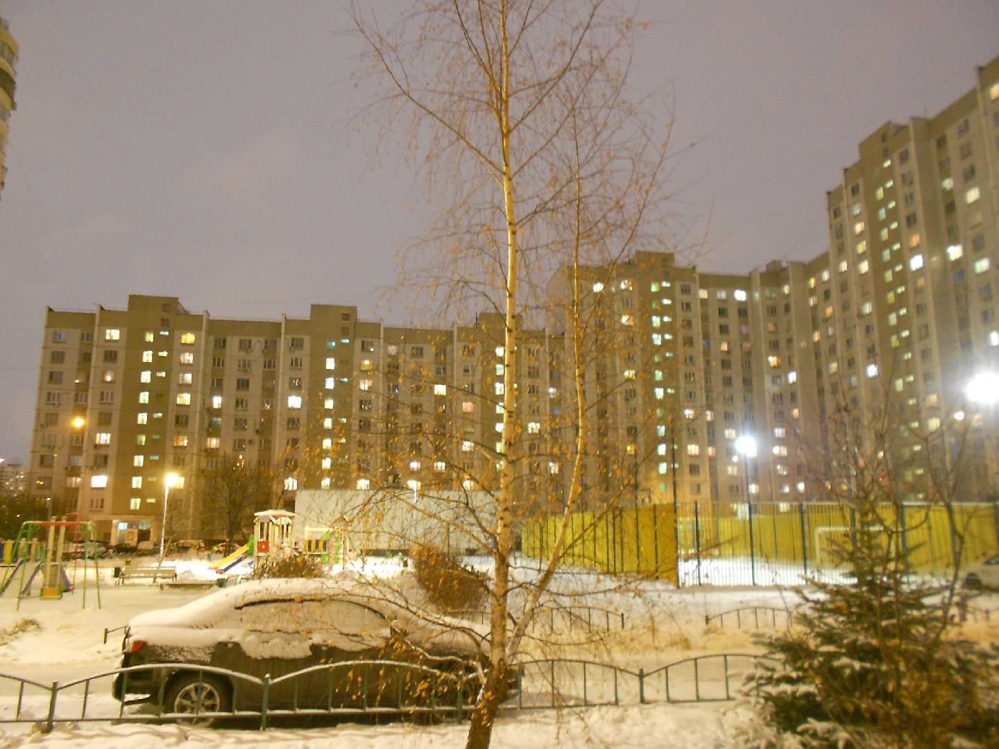 г. Москва, ул. Новомарьинская, д. 17-фасад здания