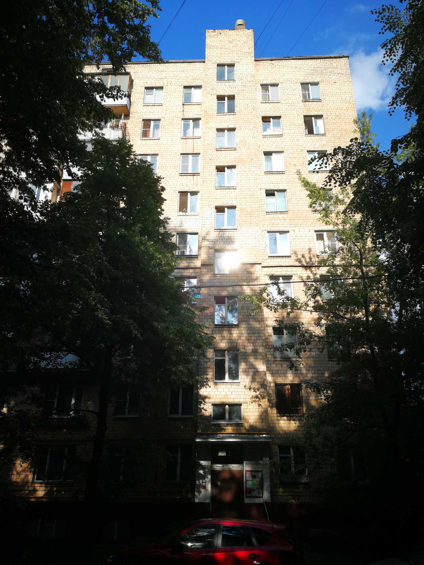 г. Москва, ул. Новоостанкинская 2-я, д. 27-фасад здания