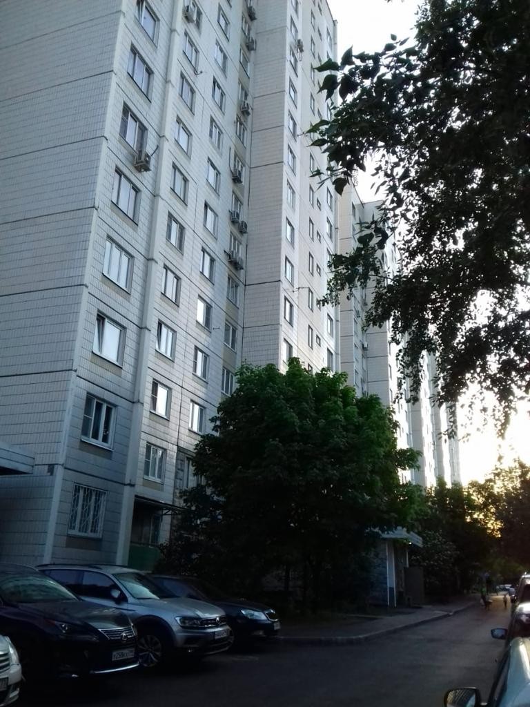г. Москва, ул. Новочеремушкинская, д. 16-фасад здания