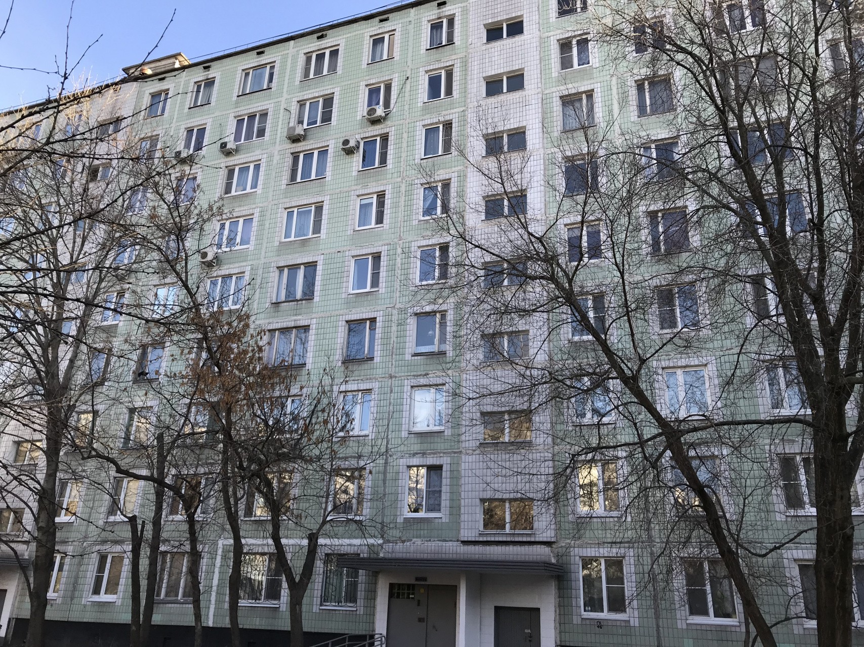 г. Москва, б-р. Новочеркасский, д. 4-фасад здания