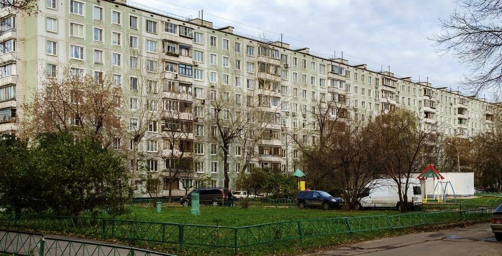 г. Москва, б-р. Новочеркасский, д. 10-фасад здания