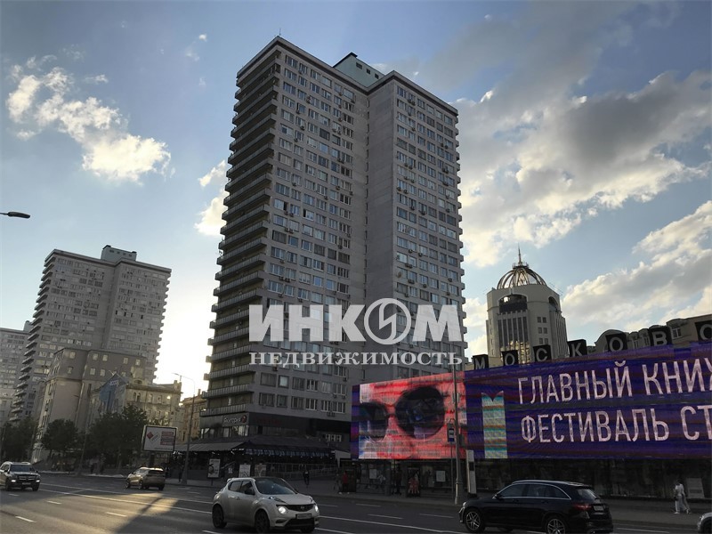 г. Москва, ул. Новый Арбат, д. 10-фасад здания