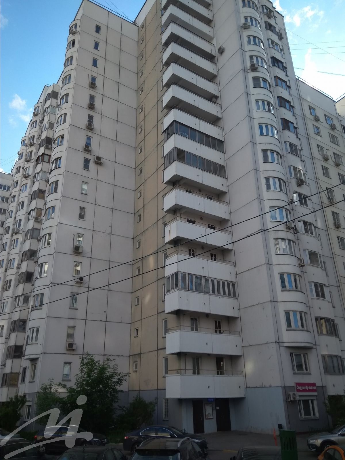 г. Москва, ул. Островитянова, д. 9-фасад здания