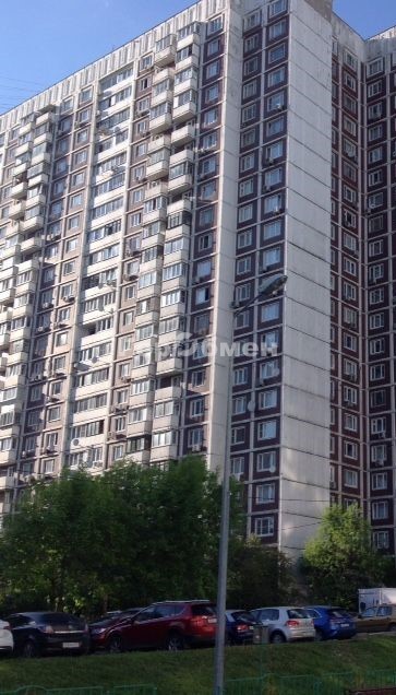 г. Москва, ул. Островитянова, д. 32-фасад здания