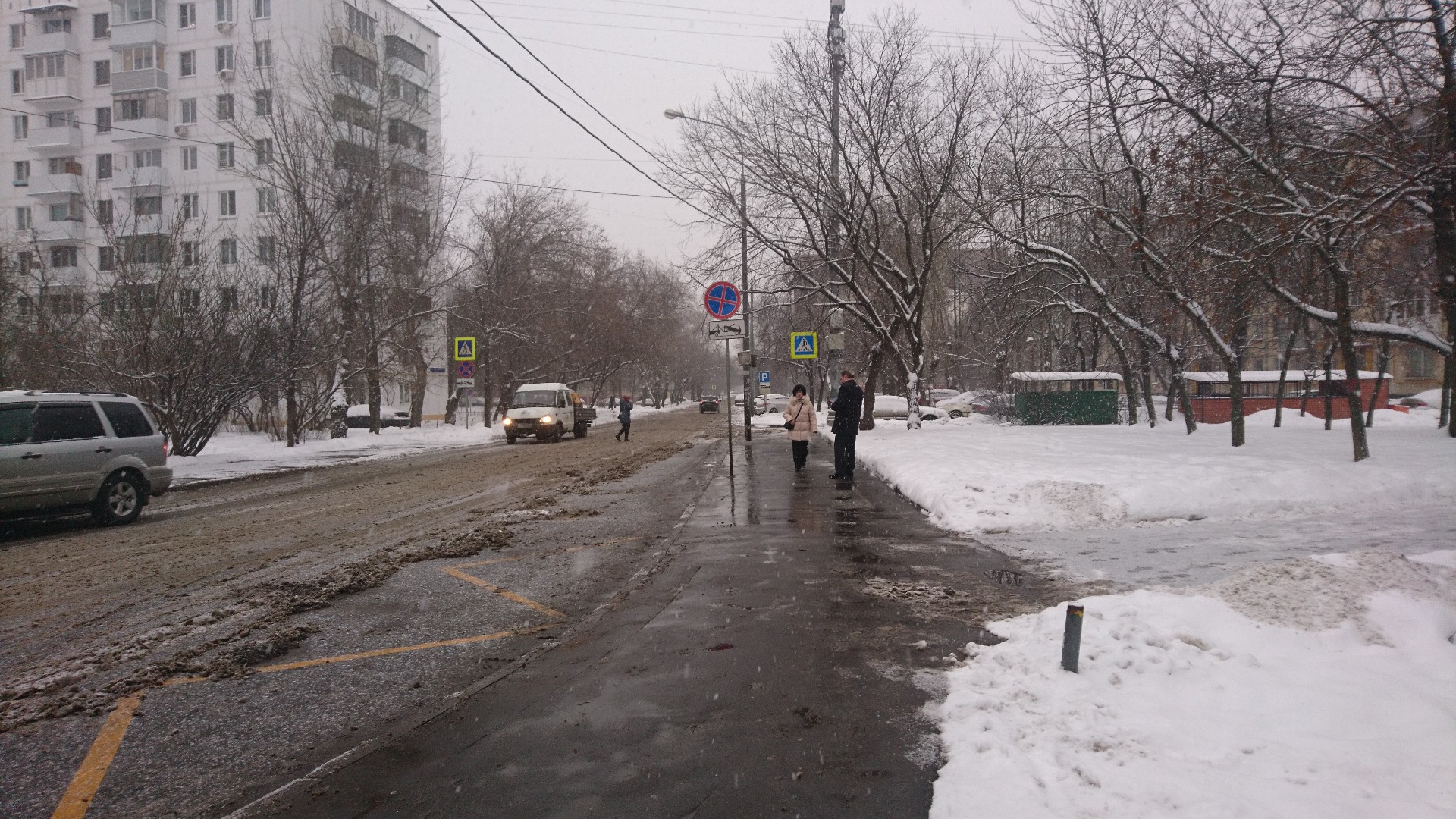 г. Москва, проезд. Павелецкий 3-й, д. 11-придомовая территория