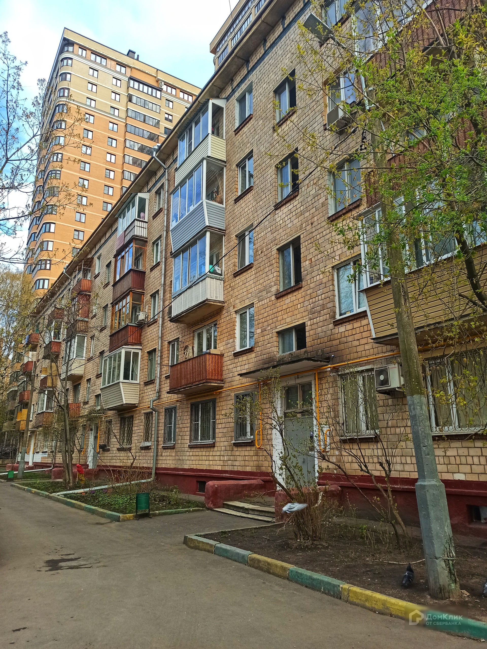 г. Москва, ул. Парковая 9-я, д. 26, к. 2-фасад здания