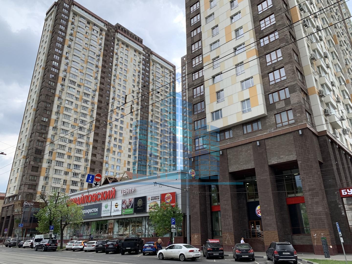 г. Москва, ул. Первомайская, д. 42.-фасад здания