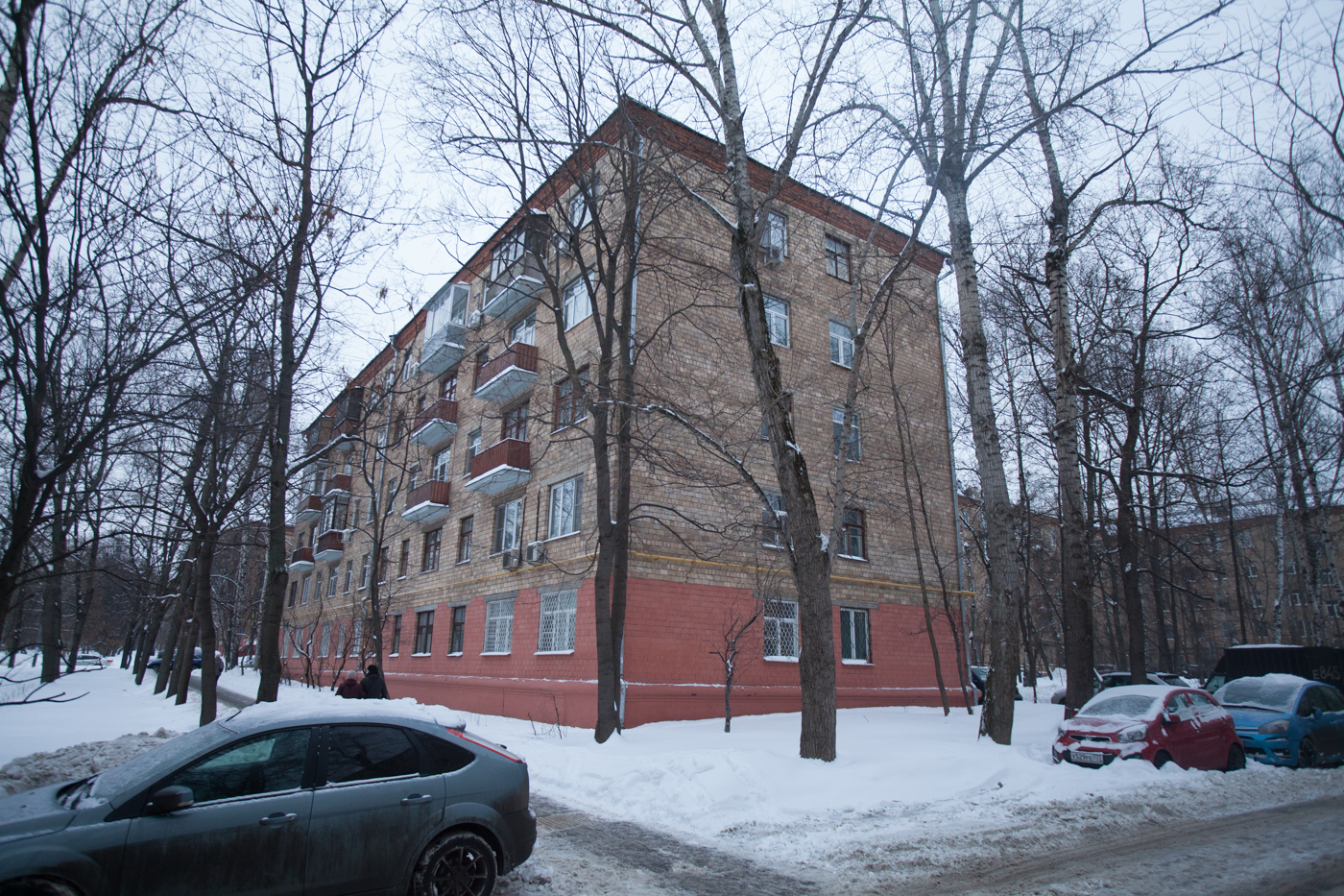 г. Москва, ул. Первомайская Верхн., д. 2/32-фасад здания