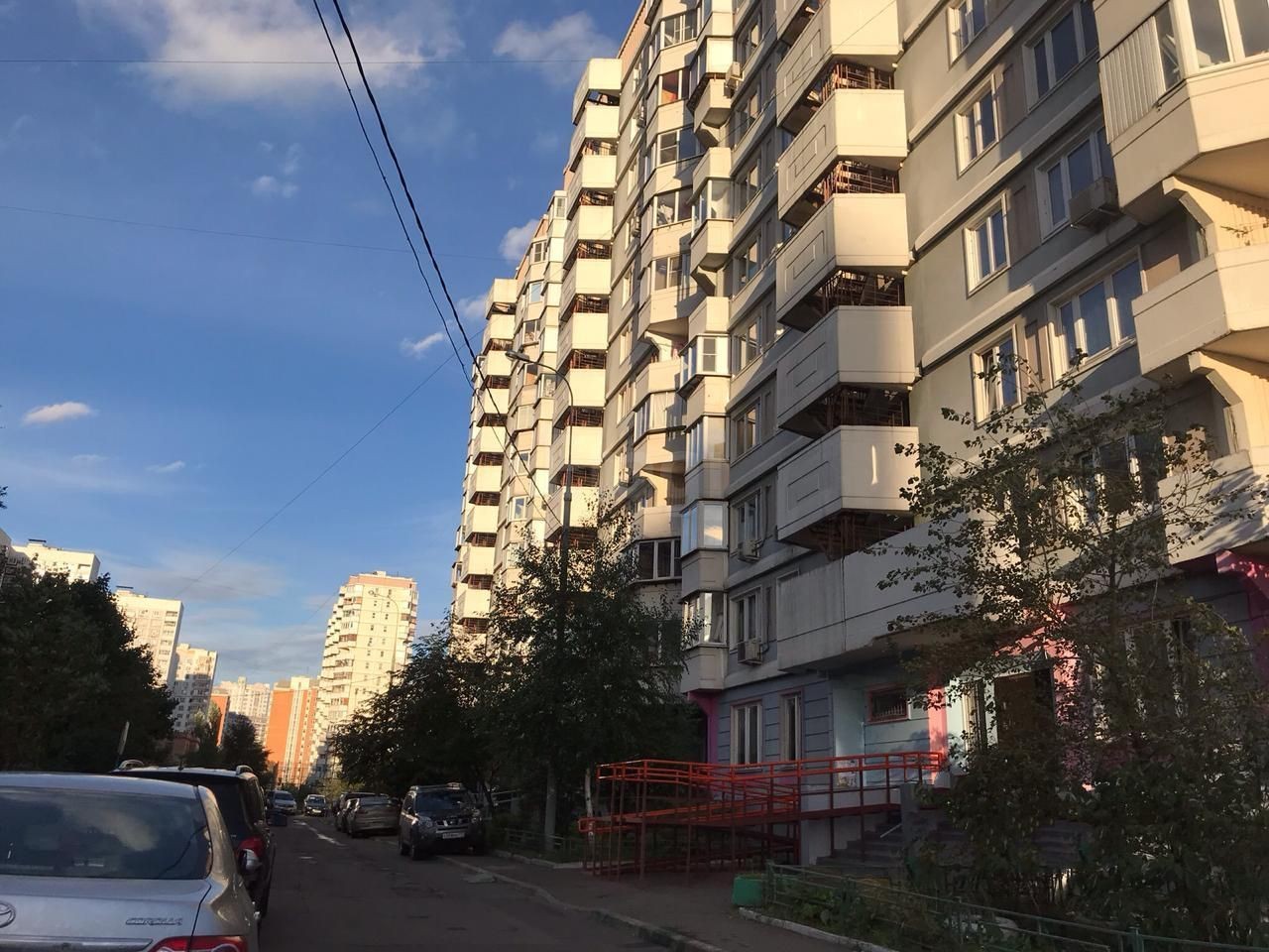 г. Москва, б-р. Перервинский, д. 3-фасад здания